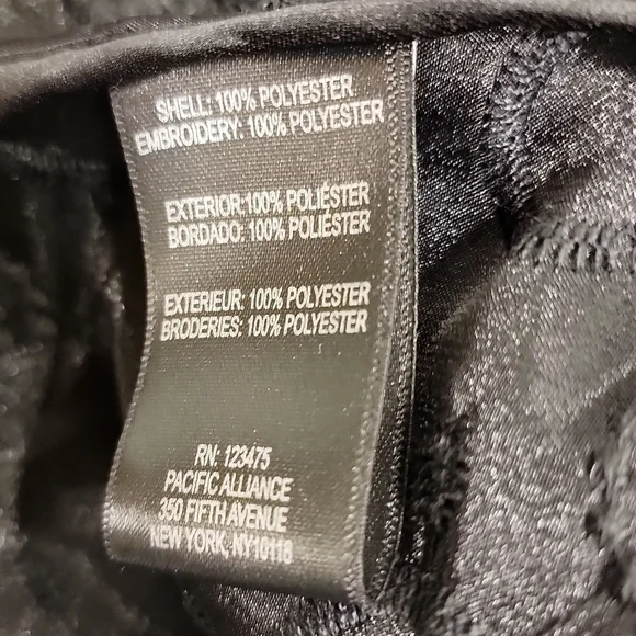 𝅺tahari Arthur S Levine polyester mesh open black blazer with circle design - Picture 6 of 13